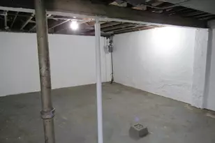 8756 S Kimbark Ave, Chicago, IL 60619 - Photo 14