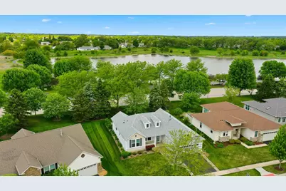 12385 Hickory Court, Huntley, IL 60142 - Photo 2