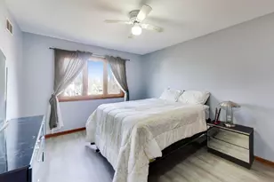 1075 Longford Rd, Bartlett, IL 60103 - Photo 20