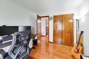 1075 Longford Rd, Bartlett, IL 60103 - Photo 30
