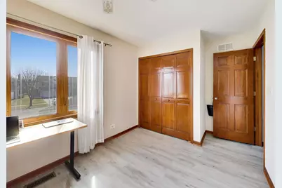 1075 Longford Road, Bartlett, IL 60103 - Photo 36