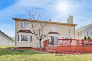 1075 Longford Rd, Bartlett, IL 60103 - Photo 44