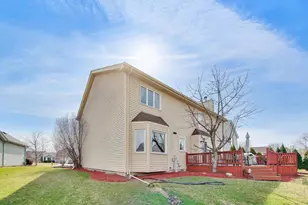 1075 Longford Rd, Bartlett, IL 60103 - Photo 24