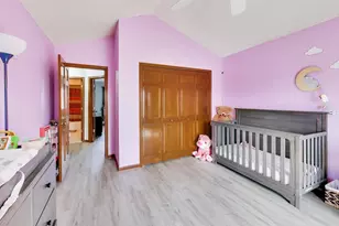 1075 Longford Rd, Bartlett, IL 60103 - Photo 34