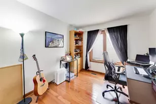 1075 Longford Rd, Bartlett, IL 60103 - Photo 20