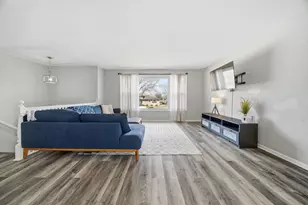 16740 Forest Ave, Oak Forest, IL 60452 - Photo 6