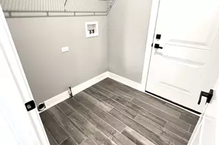 516 Cobblestone Cir, Harvard, IL 60033 - Photo 12