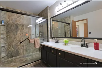 3338 Cottonwood Court, McHenry, IL 60051 - Photo 16