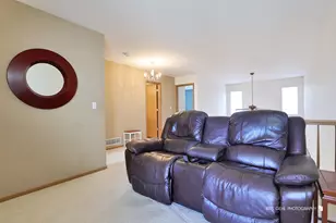 3338 Cottonwood Ct, McHenry, IL 60051 - Photo 12