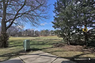 3338 Cottonwood Ct, McHenry, IL 60051 - Photo 22