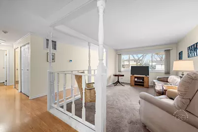 631 Venice Court, Schaumburg, IL 60193 - Photo 4