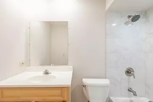 530 Shorely Dr, Barrington, IL 60010 - Photo 10