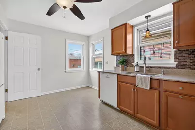 10552 S Troy Street, Chicago, IL 60655 - Photo 8