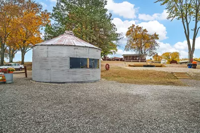 2795 E 28th Lot 992 Road, Seneca, IL 61360 - Photo 52