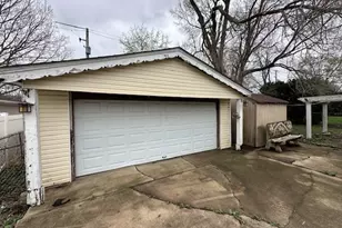 407 Laurel Ave, Romeoville, IL 60446 - Photo 14