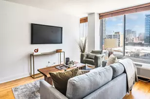 450 W Briar Pl, Chicago, IL 60657 - Photo 6