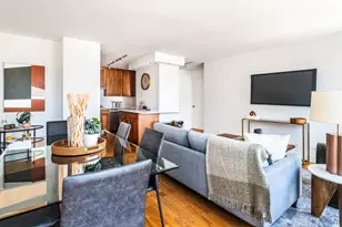 450 W Briar Pl, Chicago, IL 60657 - Photo 10