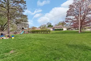 7040 W 131st St, Palos Heights, IL 60463 - Photo 34