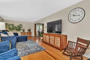 7040 W 131st St, Palos Heights, IL 60463 - Photo 4