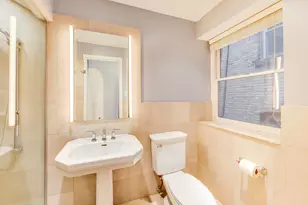 2041 W Farwell Ave, Chicago, IL 60645 - Photo 22