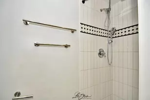 635 E Prairie Ave, Lombard, IL 60148 - Photo 18