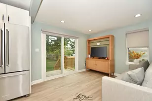 635 E Prairie Ave, Lombard, IL 60148 - Photo 10