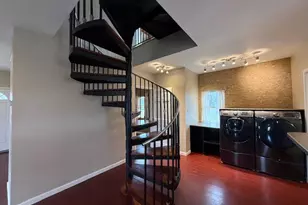 111 E Peach St, Centralia, IL 62801 - Photo 20