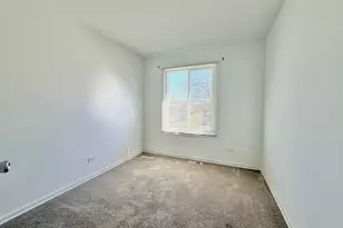 1363 Andover Dr, Aurora, IL 60504 - Photo 8