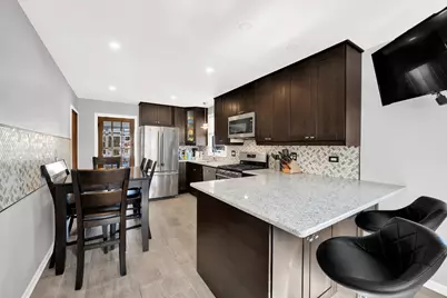 4033 W 109th Street, Oak Lawn, IL 60453 - Photo 8