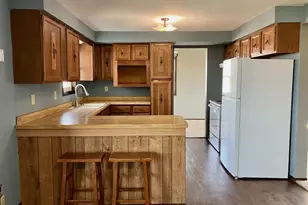 26292 Covell Rd, Sterling, IL 61081 - Photo 2