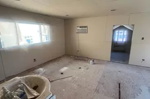 2221 N 73rd Ct, Elmwood Park, IL 60707 - Photo 10