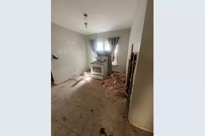 2221 N 73rd Court, Elmwood Park, IL 60707 - Photo 6