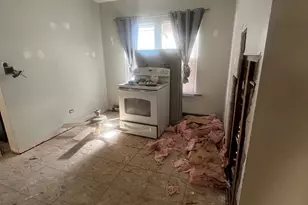 2221 N 73rd Ct, Elmwood Park, IL 60707 - Photo 6