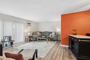 10820 Kilpatrick Ave, Oak Lawn, IL 60453 - Photo 6