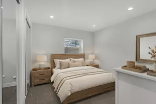 6420 N Spaulding Ave, Lincolnwood, IL 60712 - Photo 4