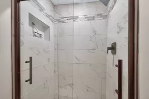 305 W Exchange St, Sycamore, IL 60178 - Photo 20