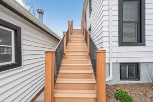 305 W Exchange St, Sycamore, IL 60178 - Photo 24