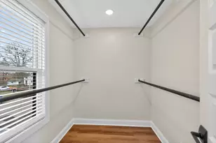 305 W Exchange St, Sycamore, IL 60178 - Photo 18