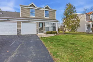 1780 Pebble Beach Cir, Elgin, IL 60123 - Photo 1