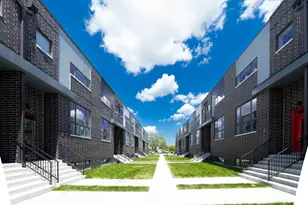 2631 S Throop St, Chicago, IL 60608 - Photo 2