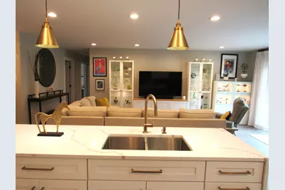 1863 Castle Pines Circle, Elgin, IL 60123 - Photo 10