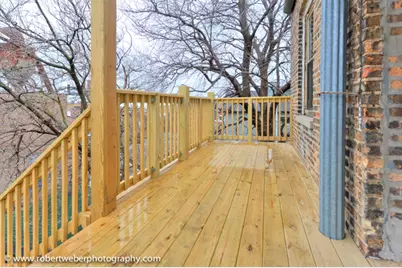 2329 W Barry Avenue #2, Chicago, IL 60618 - Photo 10