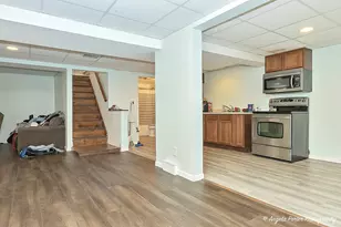 305 Blanchard St, Harvard, IL 60033 - Photo 20