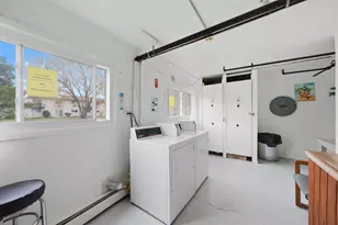 8888 Steven Dr, Des Plaines, IL 60016 - Photo 12