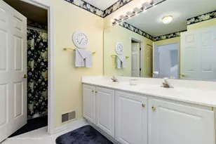 2737 Cameron Ct, Darien, IL 60561 - Photo 26