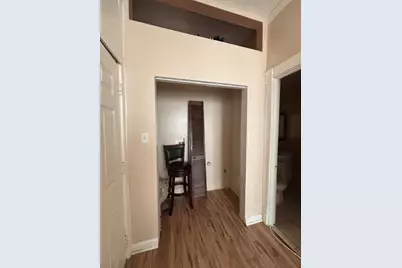 2701 W 18th Street #2F, Chicago, IL 60608 - Photo 2