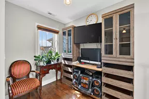 8166 W 87th St, Hickory Hills, IL 60457 - Photo 22