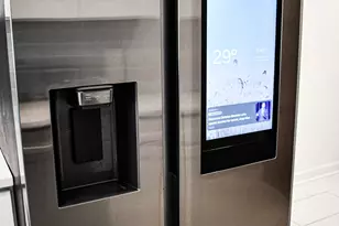 945 Commonwealth Ct, Vernon Hills, IL 60061 - Photo 2