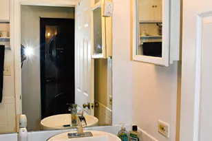 945 Commonwealth Ct, Vernon Hills, IL 60061 - Photo 16