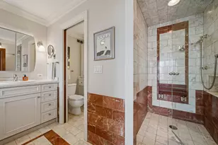 1313 N Ritchie Ct, Chicago, IL 60610 - Photo 22